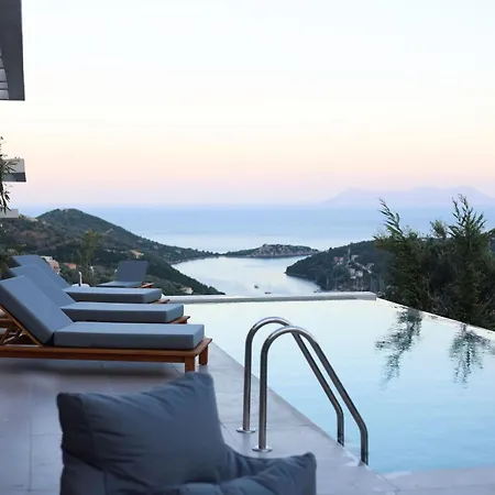 فيلة Luxury Theros With Private Pools