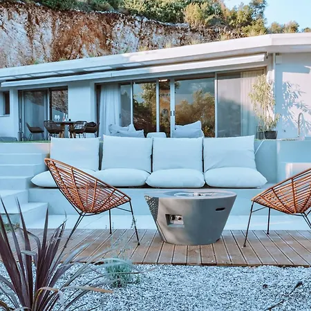 Luxury Theros With Private Pools Вилла *