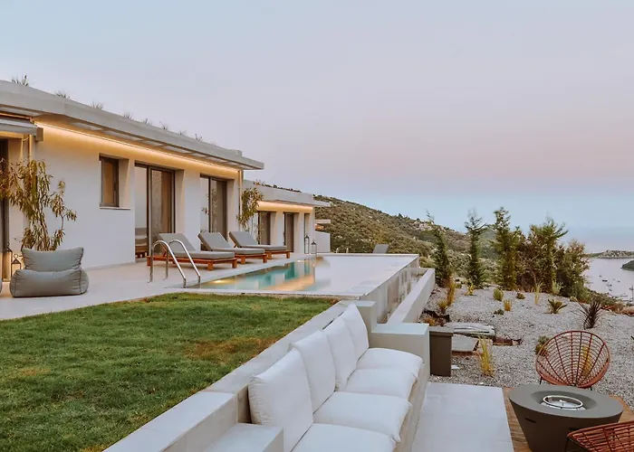 Luxury Theros With Private Pools Villa Sivota