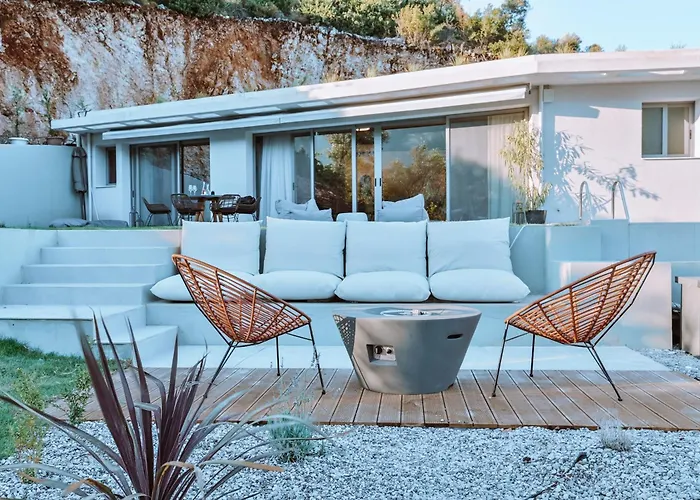 Luxury Theros With Private Pools Villa *